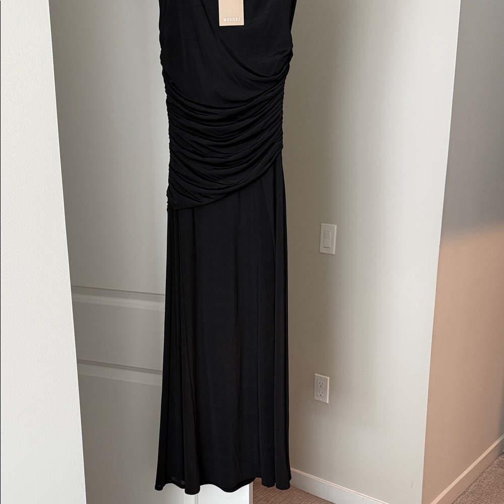 Meshki Black hourglass midi Dress - Picture 4 of 7